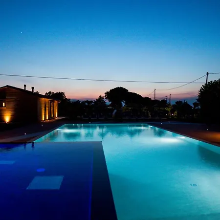 Il Torrione Casa Difronte A Grandi Giardini 博洛涅塞堡
