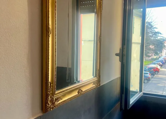 Nyaraló Il Torrione Casa Difronte A Grandi Giardini