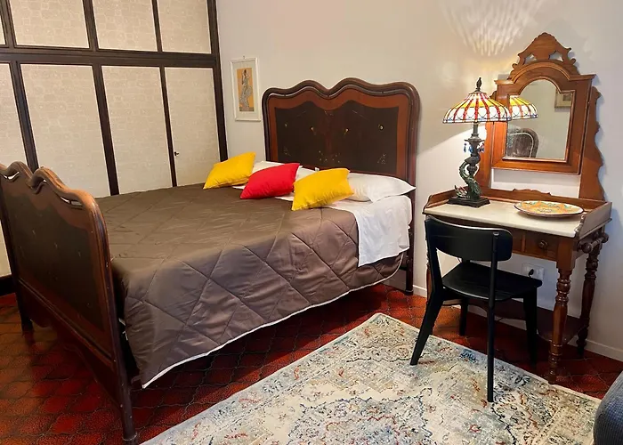 بيت للعطل Il Torrione Casa Difronte A Grandi Giardini كاستل بولونيز